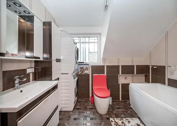 Cathedral Square Apartman *